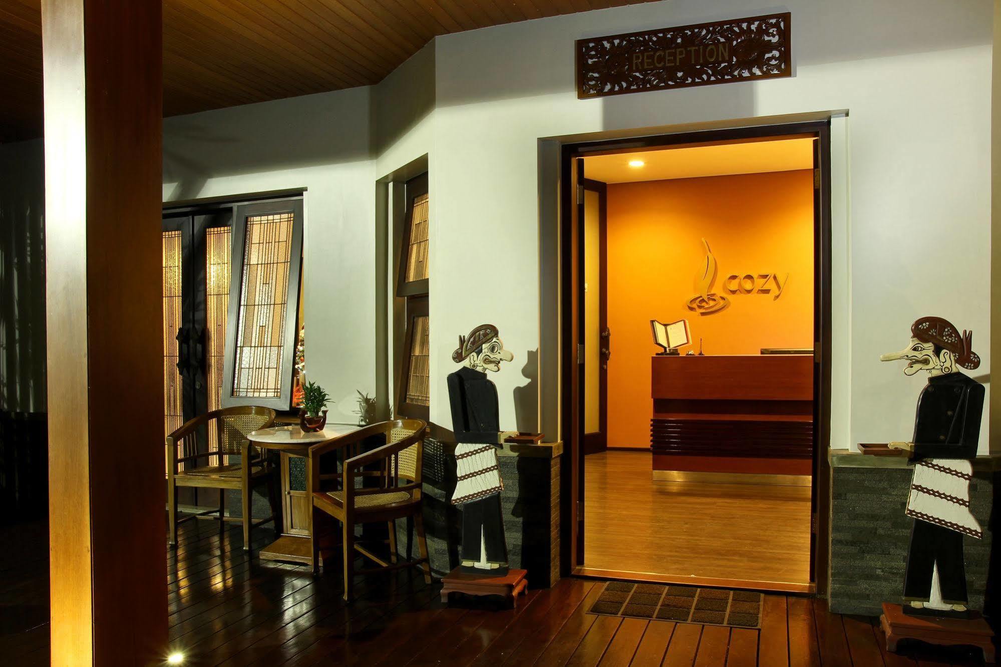 Cozy Boutique Guest House Маланг Екстериор снимка